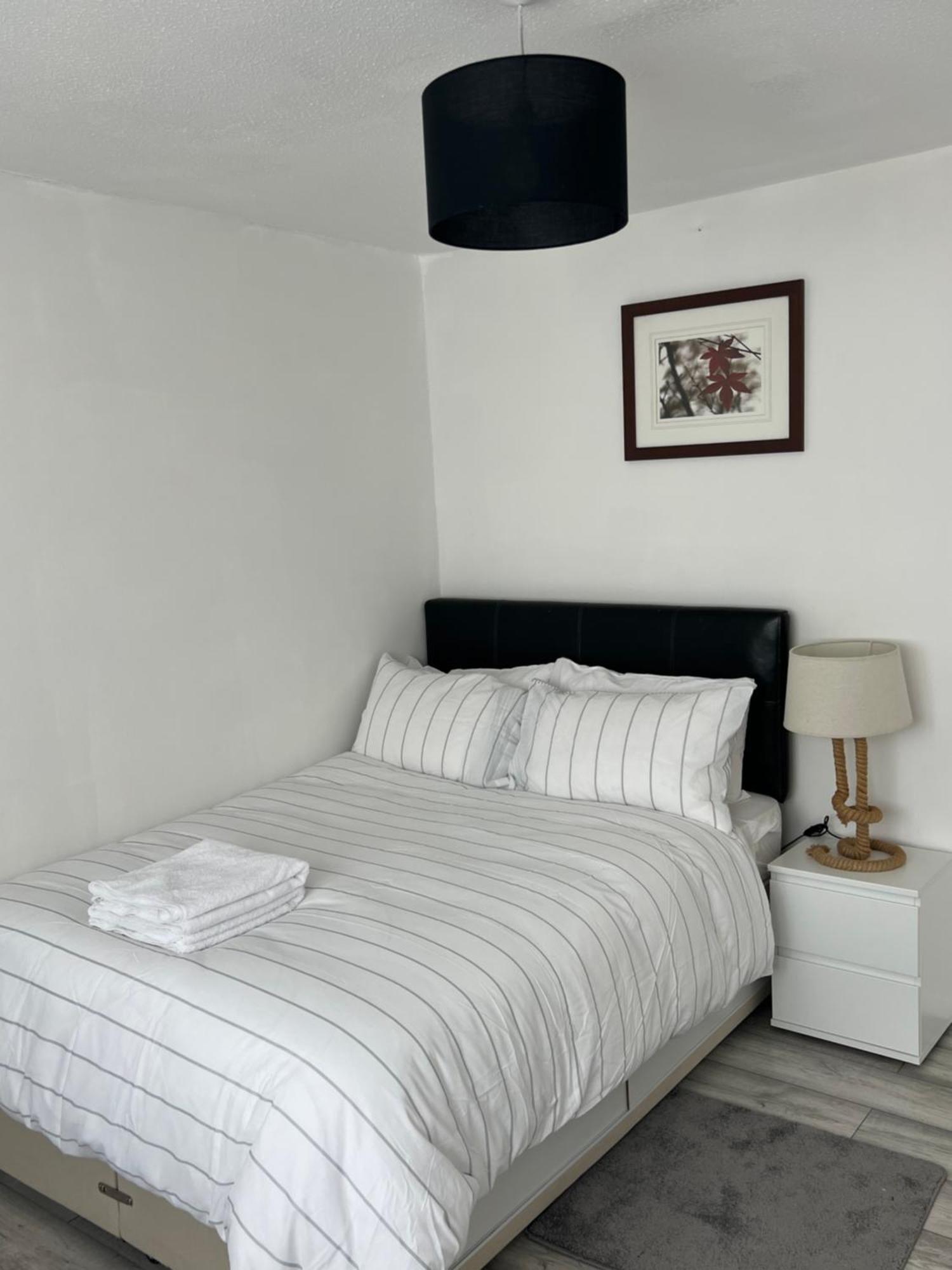 Auxano Apartments Лондон Екстер'єр фото
