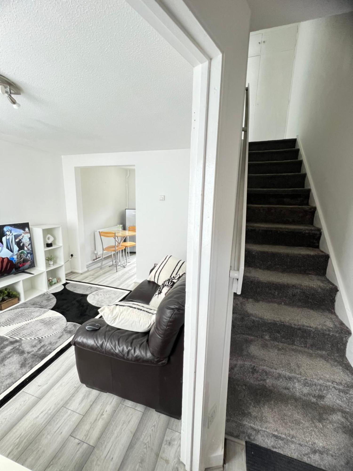 Auxano Apartments Лондон Екстер'єр фото